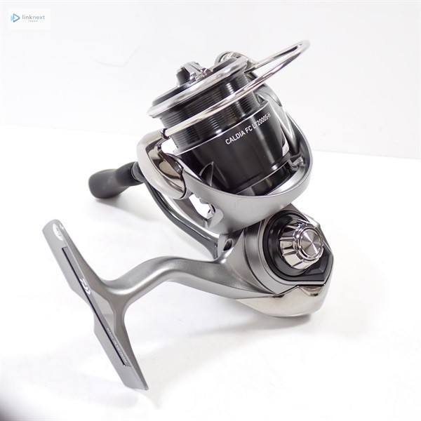 Daiwa 25 Caldia FC LT2000S-H Spinning Reel – Used, Light Signs of Use
