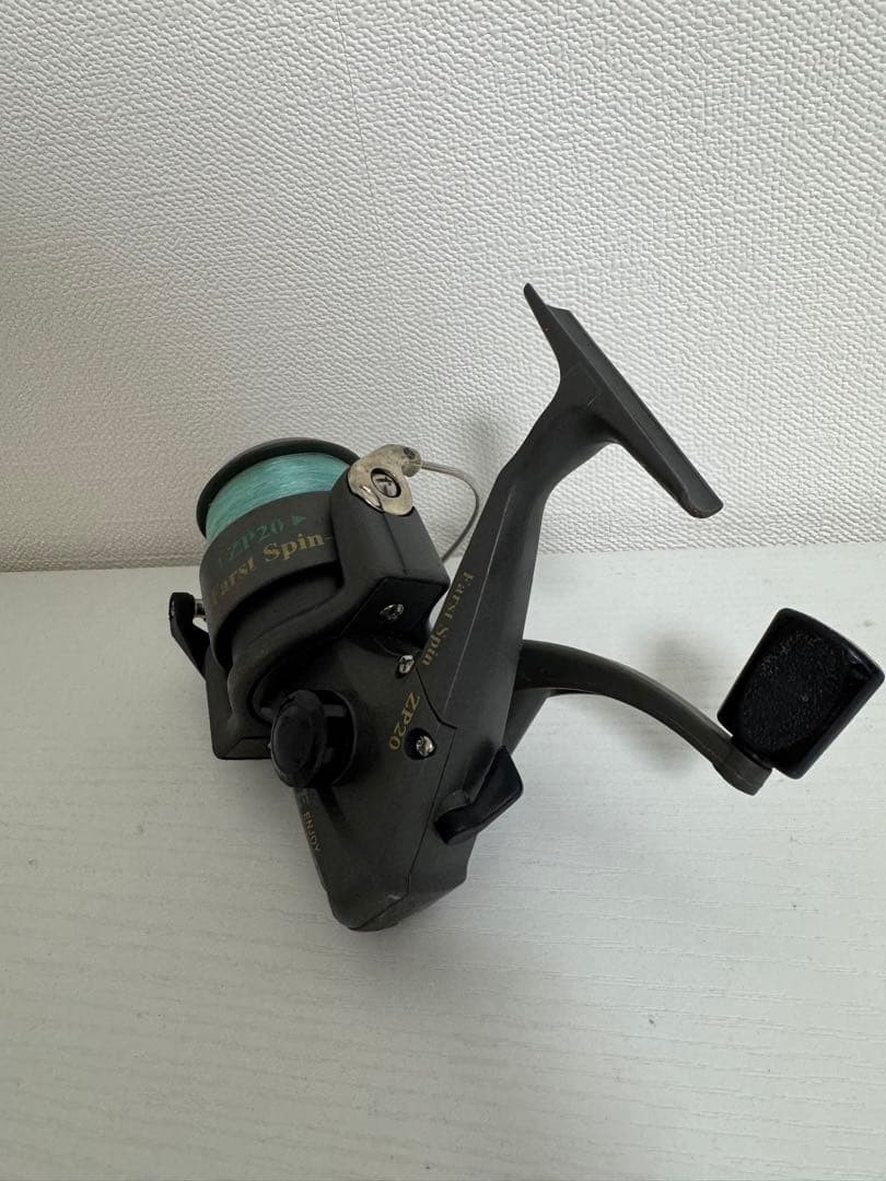 Used Tactics E Farst Spin ZP20 Fishing Reel Line Included for Beginners