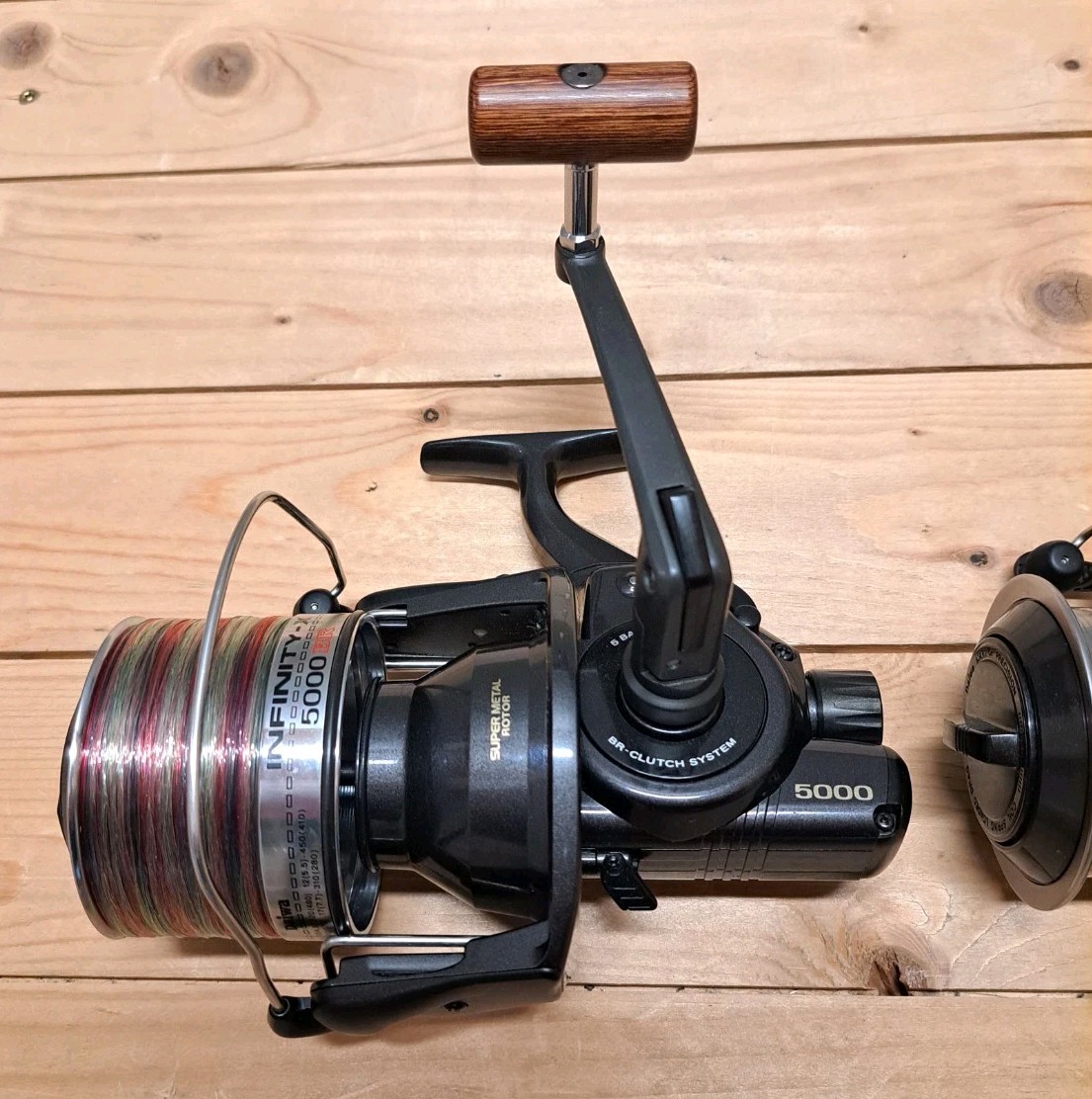 3 × Daiwa Infinity-X 5000 BR Freewheel Fishing Reels Carp Baitrunner Carp