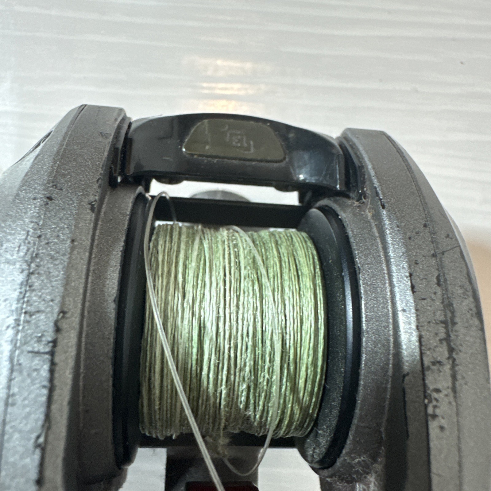 13 Fishing Inception Right Handed Low Profile Bait casting Reel 6.6.1 *VERY NICE