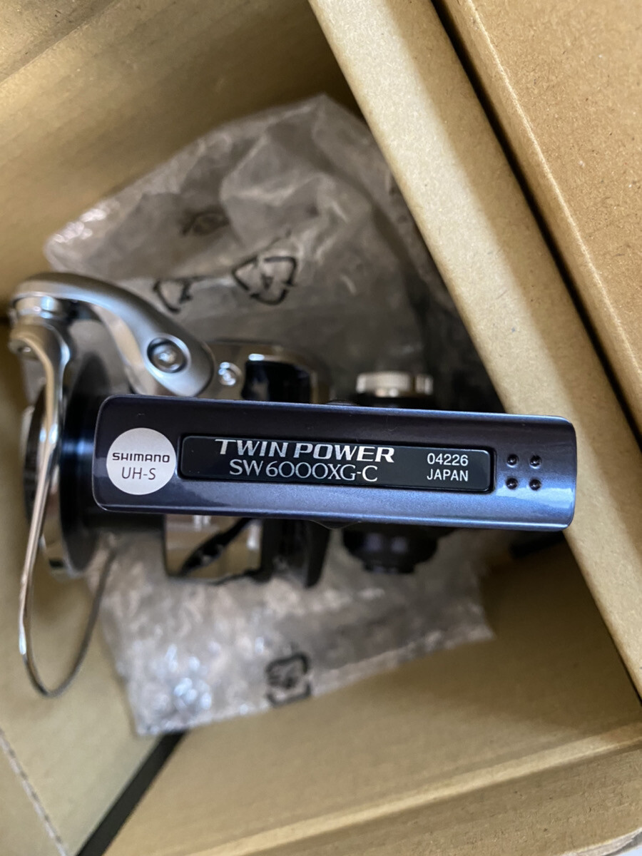 Shimano Spinning Reel 21 TWIN POWER SW 6000XG Gear Ratio 6.2:1 Fishing IN BOX