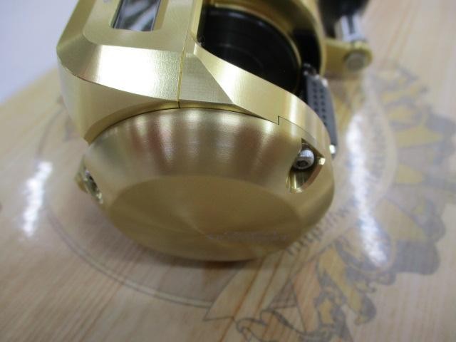 Shimano 18 OCEA CONQUEST CT 300PG Baitcast Reel 03821 Excellent Condition