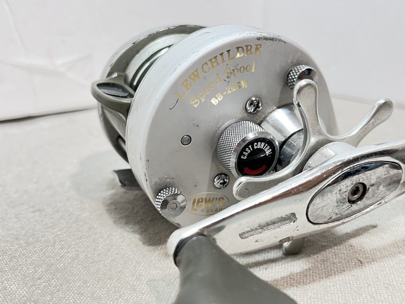 Vintage Lew Childre Lew’s Speed Spool BB-25SW Saltwater Baitcaster