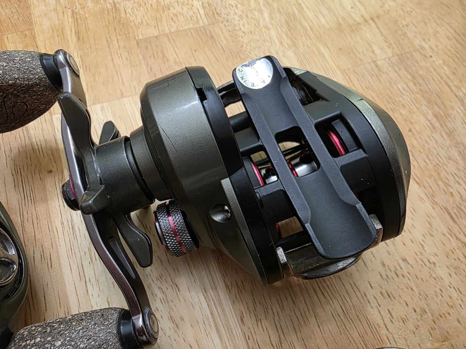 Pflueger President XT Baitcasting Reels…lot of 4 ( PARTS ) SEE Details 👍