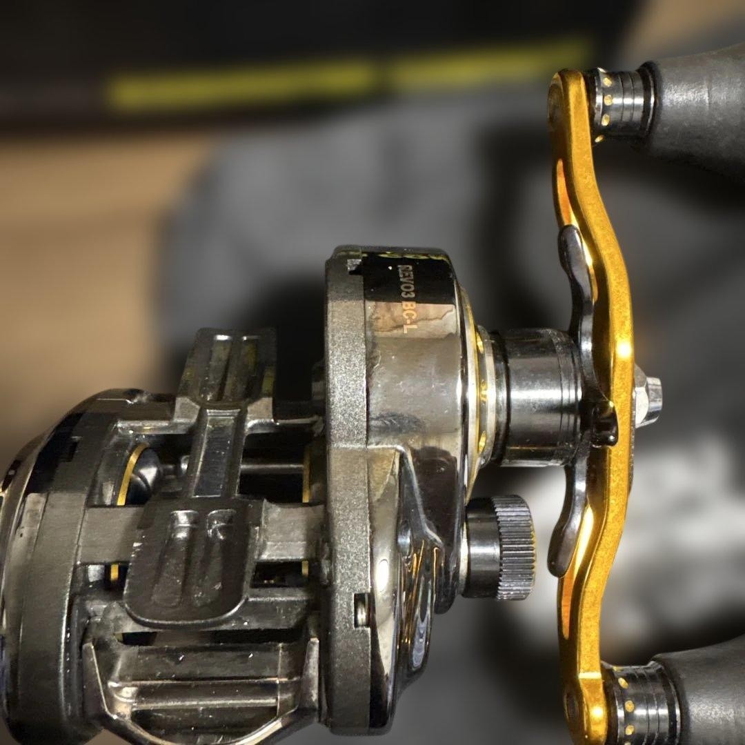 Abu Garcia Revo Big Shooter Compact Left Handle Fishing Reel 8.0:1 Used