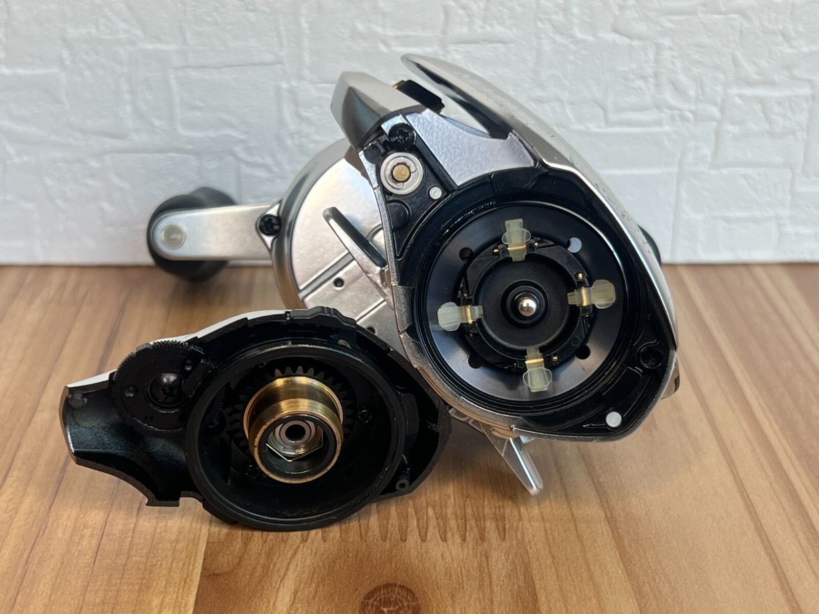 Shimano 16 Metanium MGL XG Right Baitcasting Reel 8.5:1 Very Good From Japan