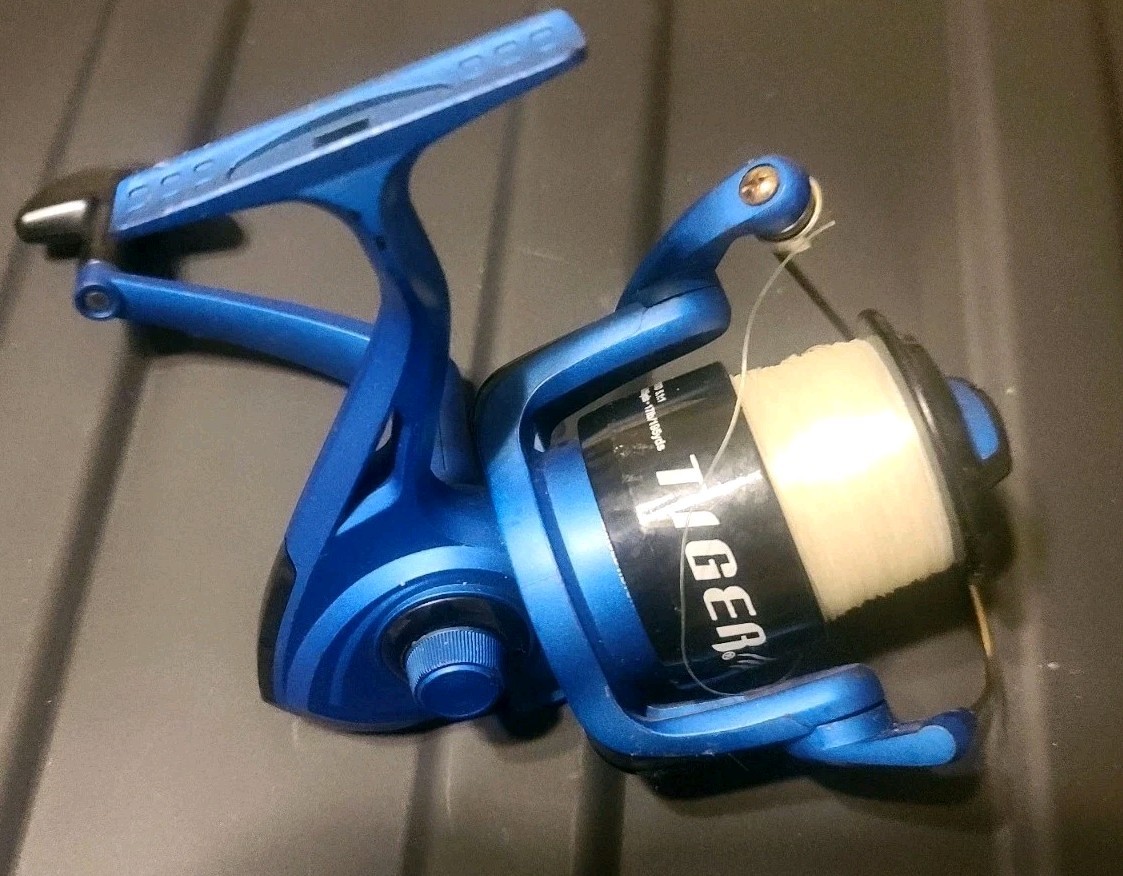 Tiger Shakespeare Tgra50 Blue Black 5.1:1 Gear Ratio LH Spinning Fishing Reel