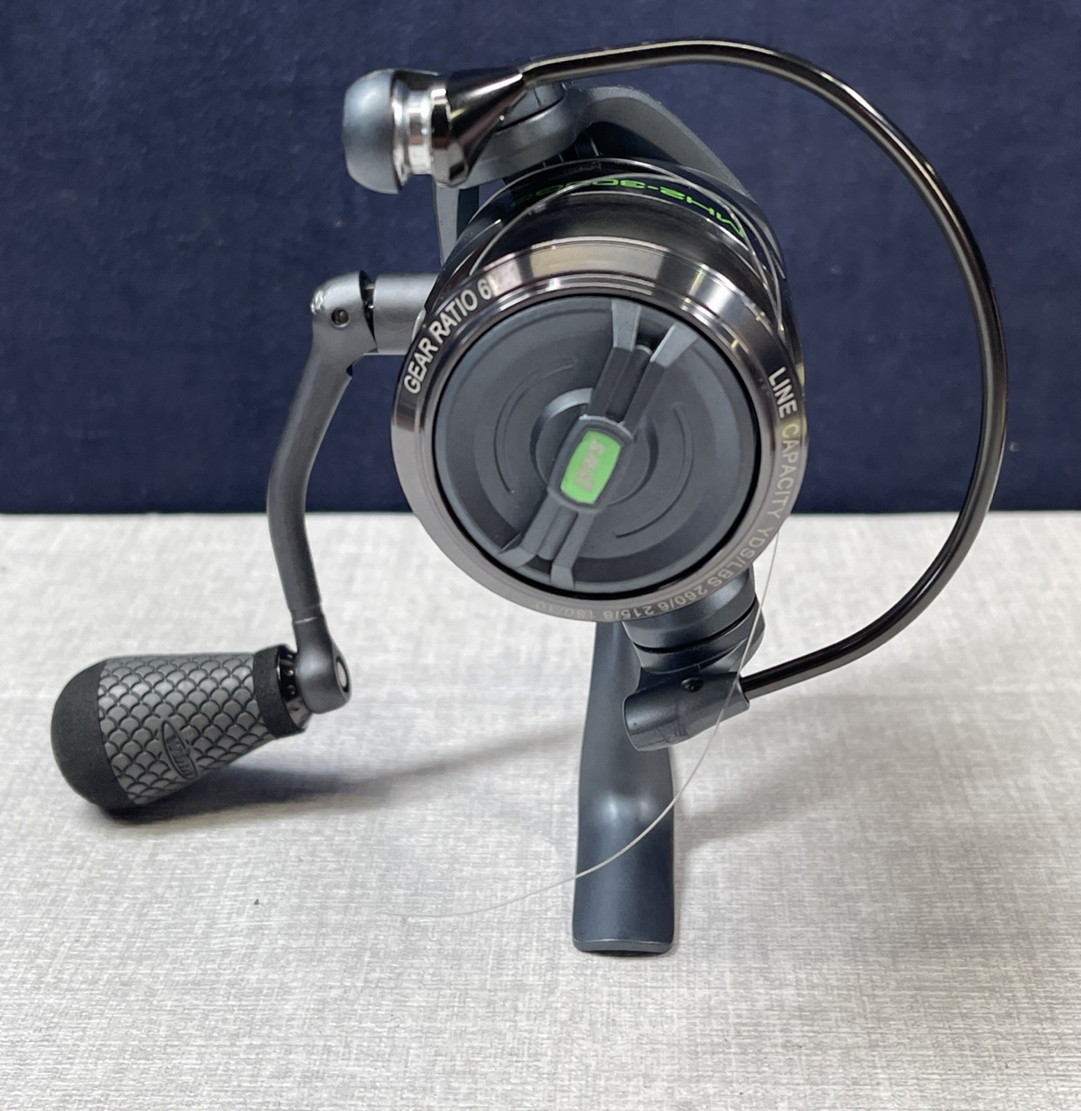 Lews Mach 2 MH2-300G3 Spinning Reel Gear Ratio 6.2:1 Bearing 10 C40 Carbon