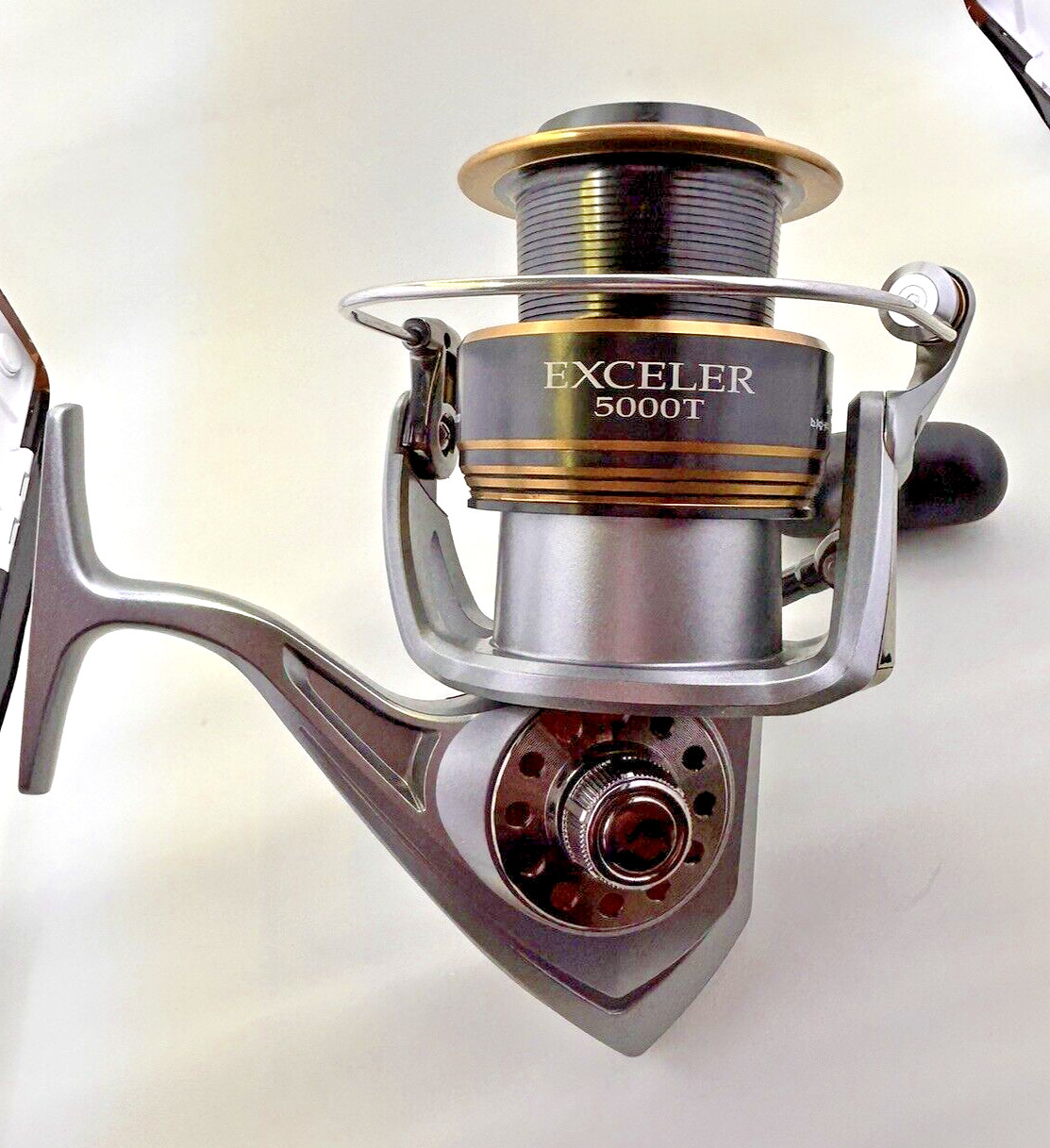 Daiwa Exceler 5000T Spinning Reel – New in Box