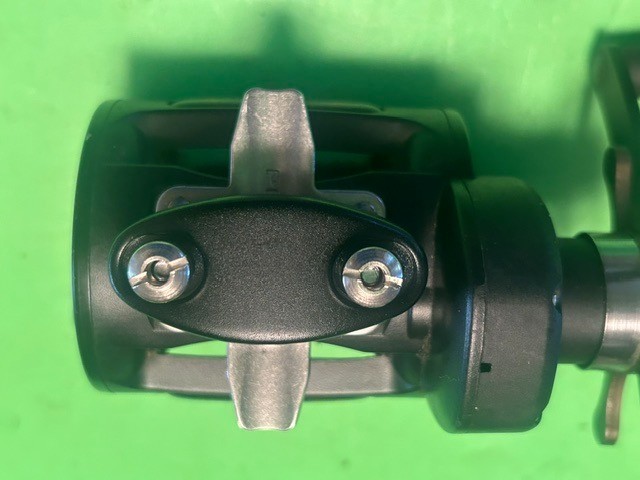 PENN 525 MAG MAGNETIC CAST CONTROL CONVENTIONAL FISHING REEL GREAT FREE SPOOL