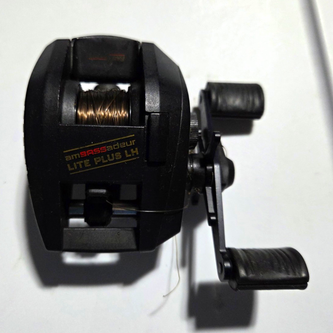 Abu Garcia Ambassadeur Lite Plus LH Baitcast Reel 5600 6.3:1 MagTrax