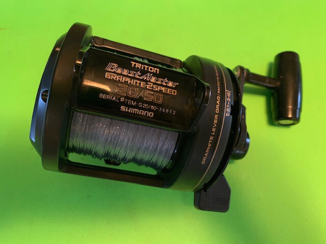 SHIMANO TRITON BEASTMASTER 20/50 GRAPHITE 2-SPEED LEVER DRAG FISHING REEL MINTY