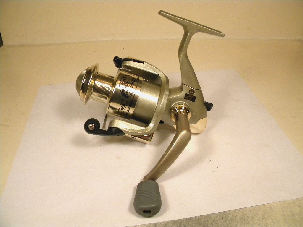 Bass Pro Shops TS Tourney TSS 20F 6BB spinning reel