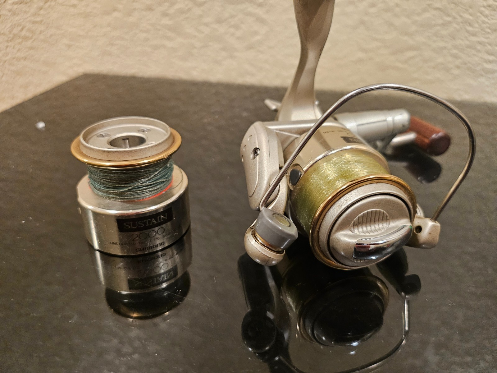 Shimano Sustain 2000FA w/spare spool (READ description)