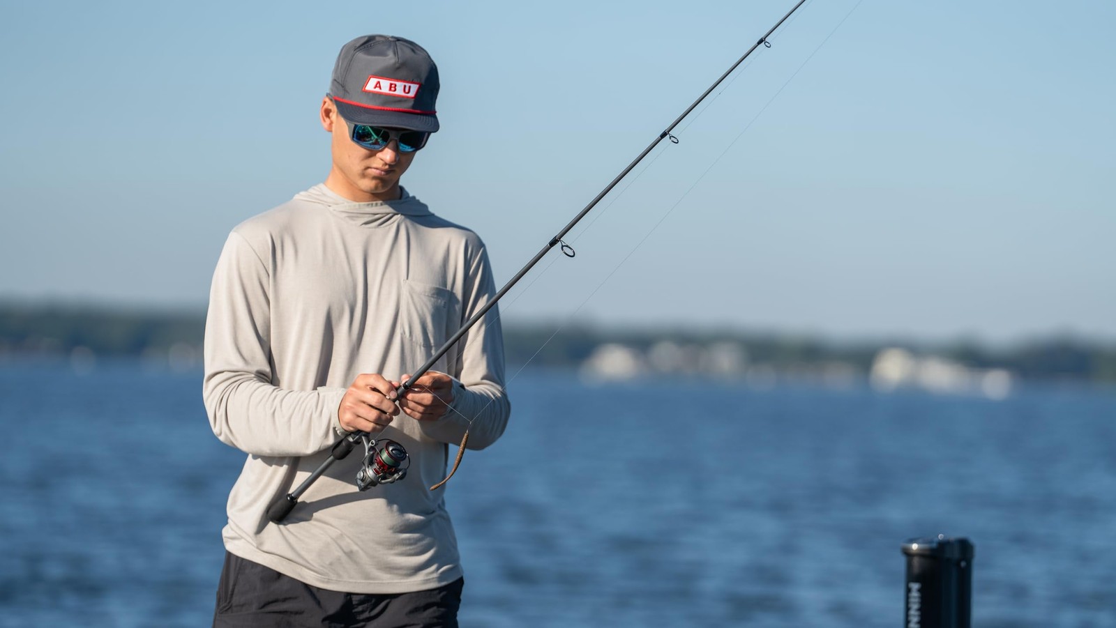 Abu Garcia Max Elite Size 3000 Spinning Fishing Reel High-Performance