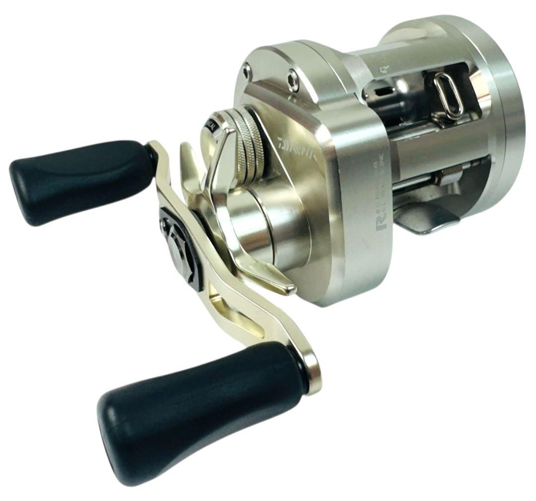 DAIWA Ryoga 1016 Bait Reel Fishing Gear Slightly Used Great Condition