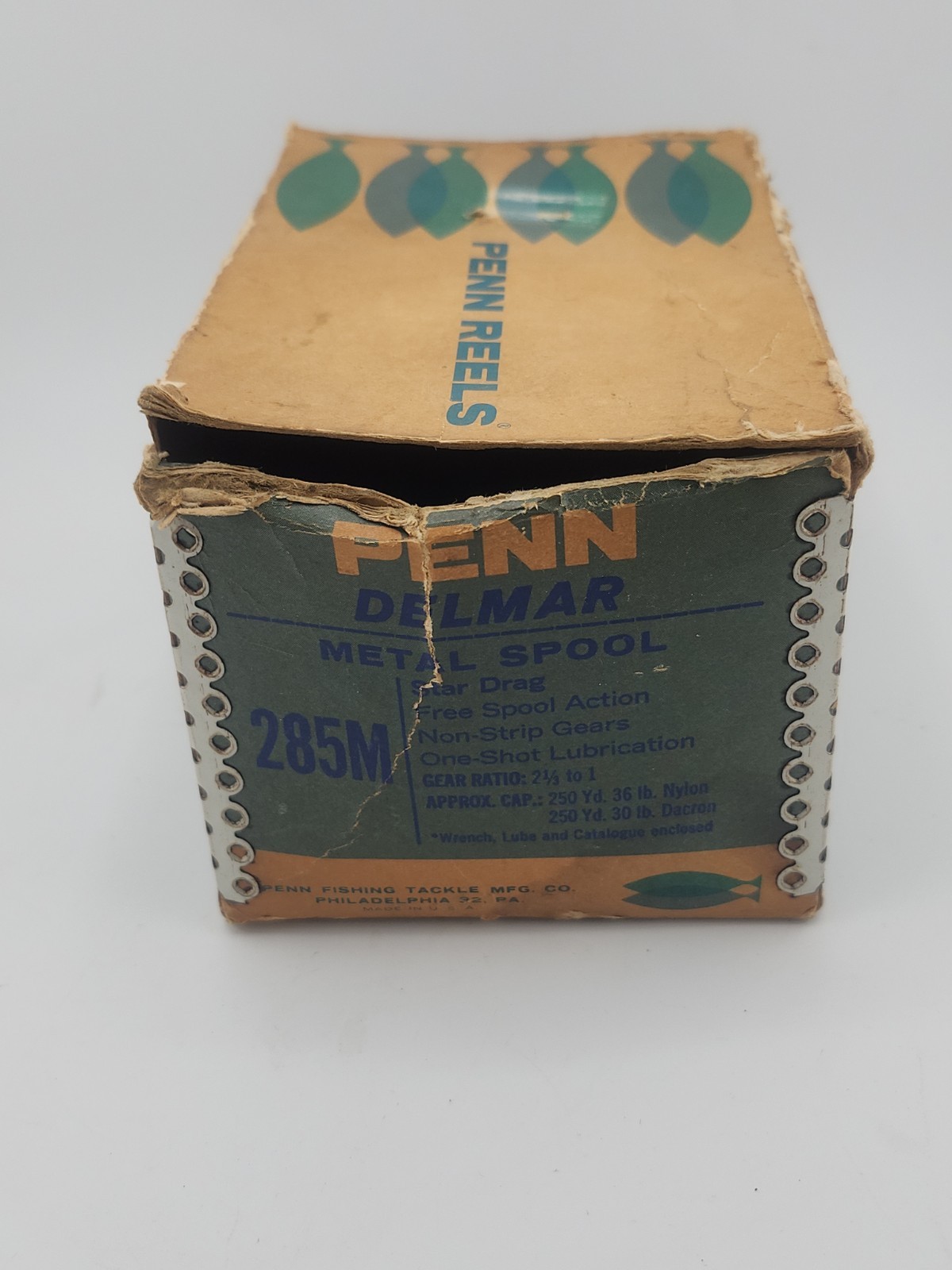 Penn Delmar 285M Fishing Reel W/Box Nice Condition W/ Line