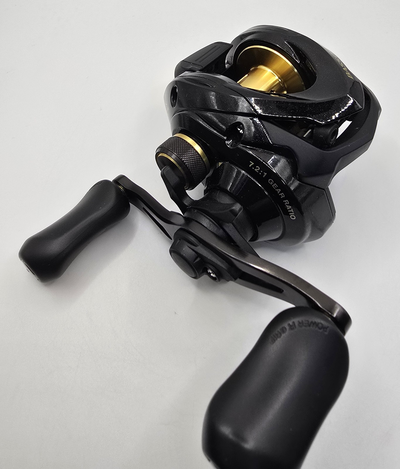Shimano 17 Bass One XT 150 Right Baitcast Reel JDM Bass Fishing Near Mint