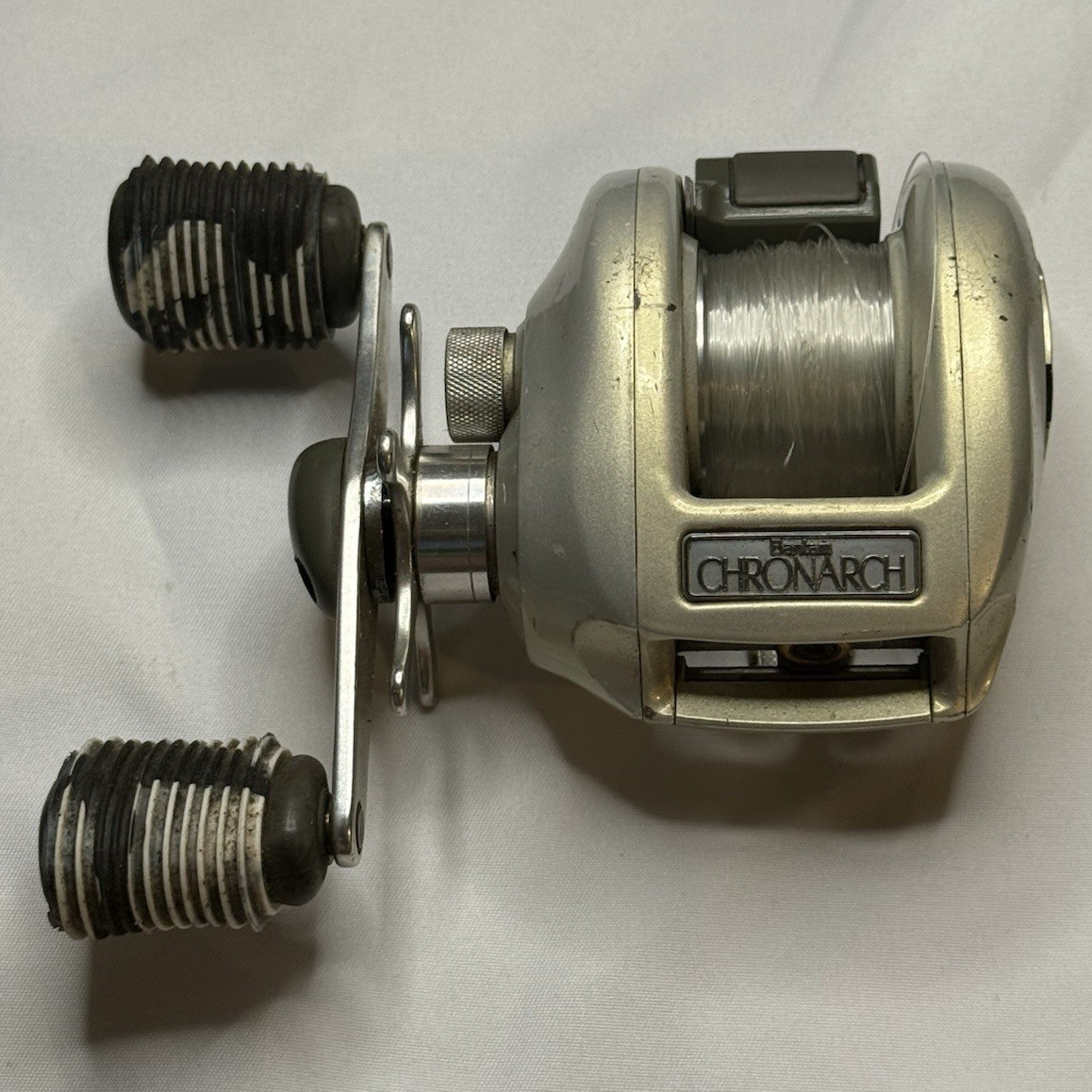 Shimano Bantam Chronarch 100 Baitcast Reel 6BB Right Star Drag Silver