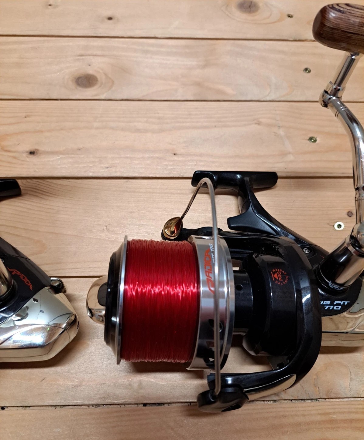 2 × Quantum Radical Big Pit 770 Carp Reels Fishing Reels Carp Fishing Carp