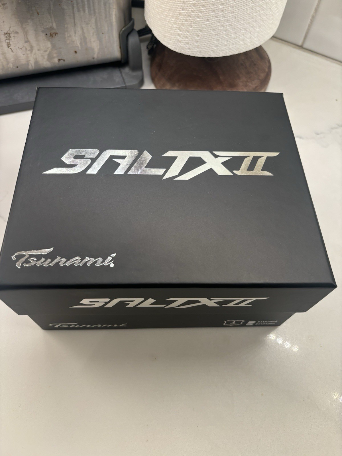 Tsunami SaltX II 4000 Spinning Reel Spinning Drag Titanium Silver/Black