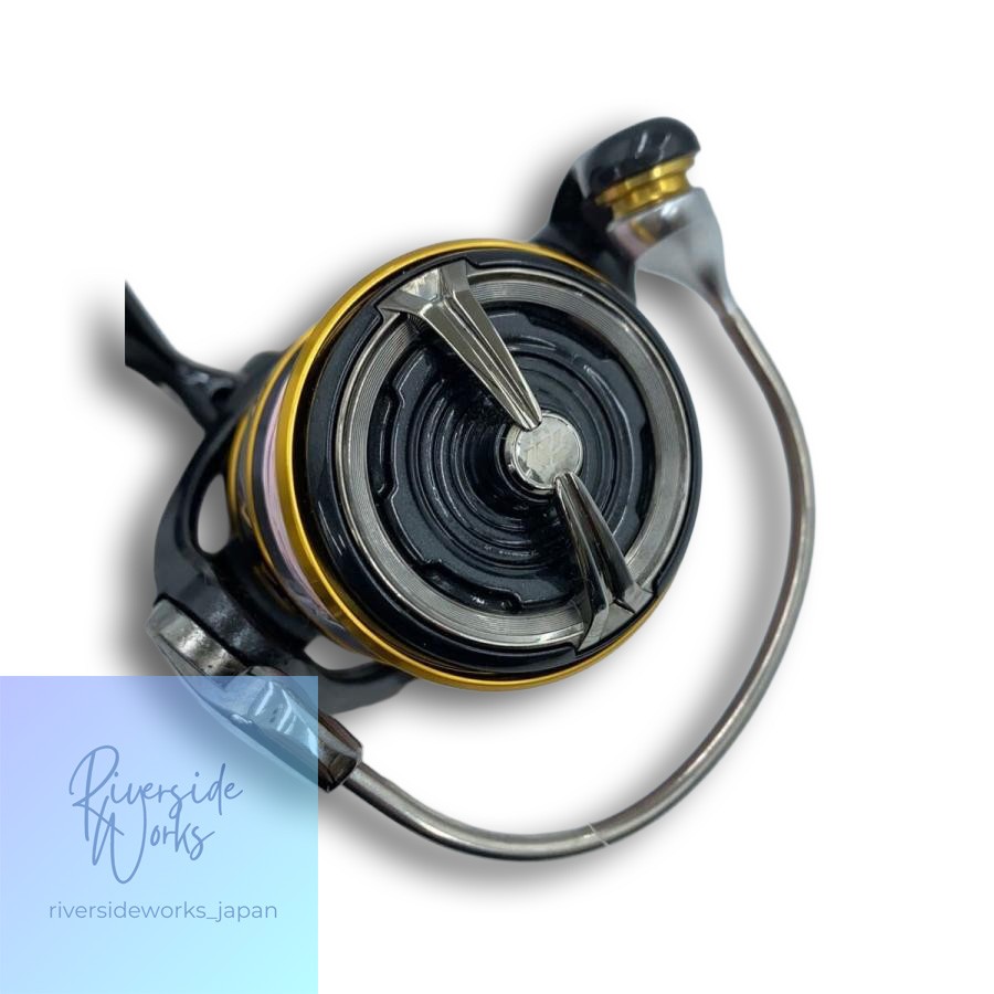 DAIWA 21 Caldia LT2500S-XH Spinning Reel Fishing Gear