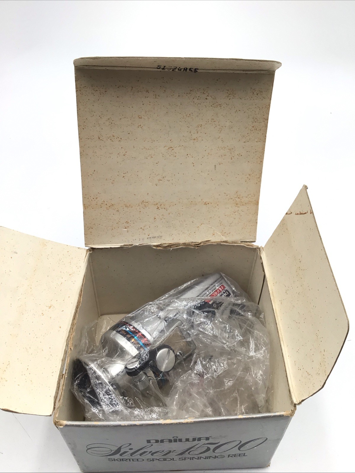 Vintage Daiwa Silver 1500 Skirted Spool Spinning Reel