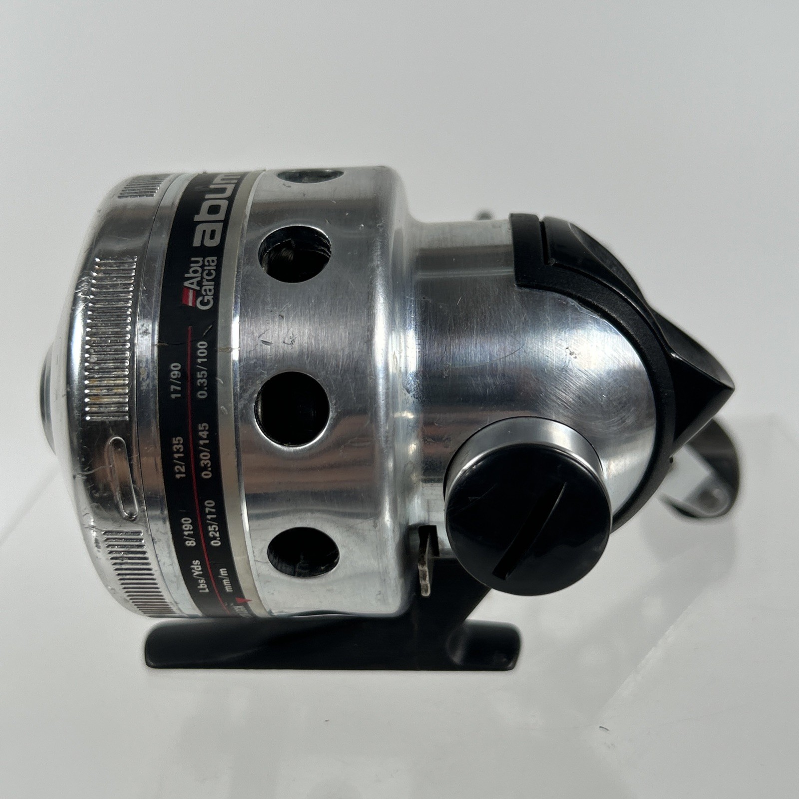 VTG Abu Garcia Abumatic 875 Spincast Reel instant anti-reverse Silver & Black