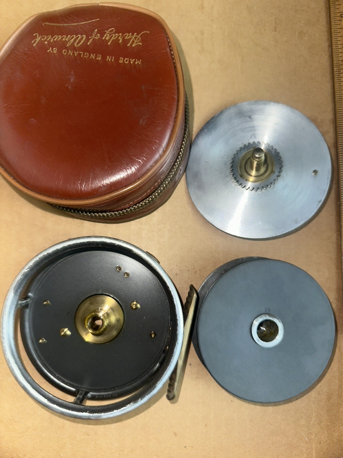 Hardy Perfect 3 7/8″ Fly Fishing Reel. Brass-Foot. Made in England Rare Find
