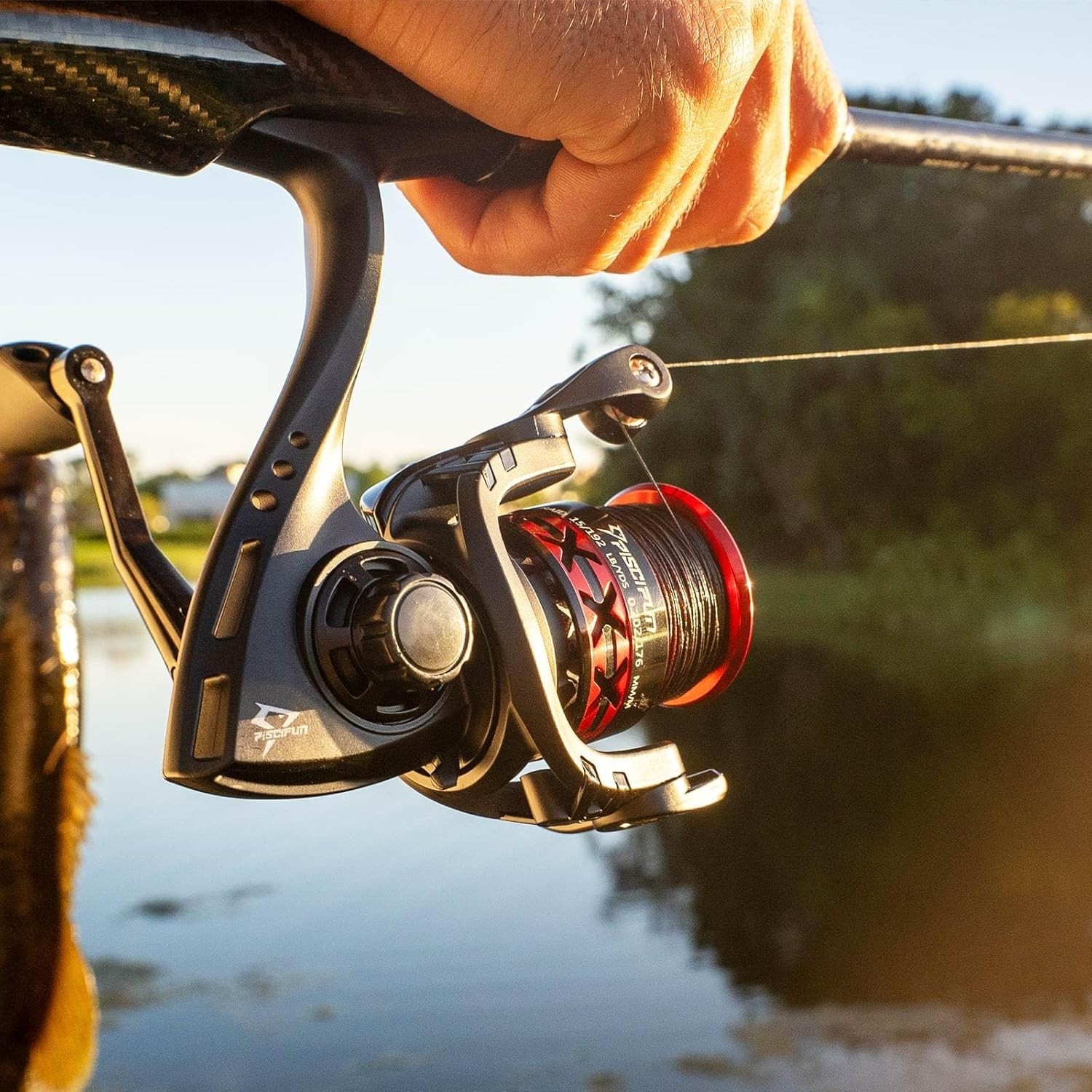 Lightweight Spinning Reel 9+1BB Aluminum Graphite 19.8LB Max Drag Freshwater