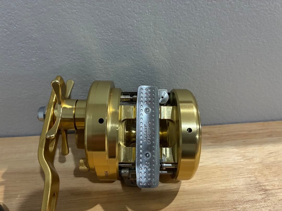 Shimano Calcutta Conquest 800F Fishing Reel Smooth Operation Rare Find
