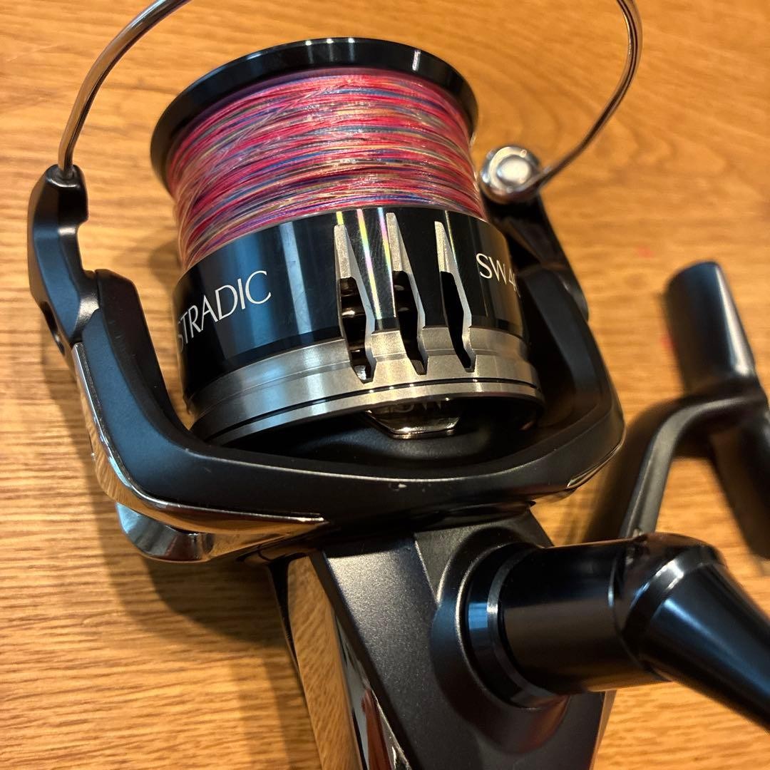 Shimano 20 Stradic SW 4000HG Spinning Reel Excellent Condition PE Line Included