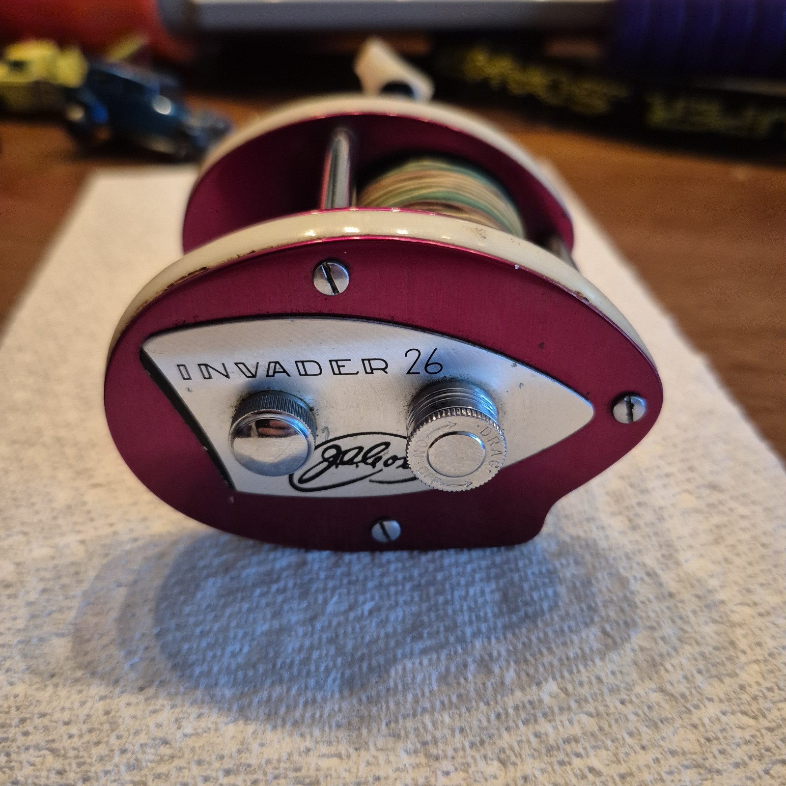 Vintage Bronson Invader 26 Baitcaster Fishing Reel