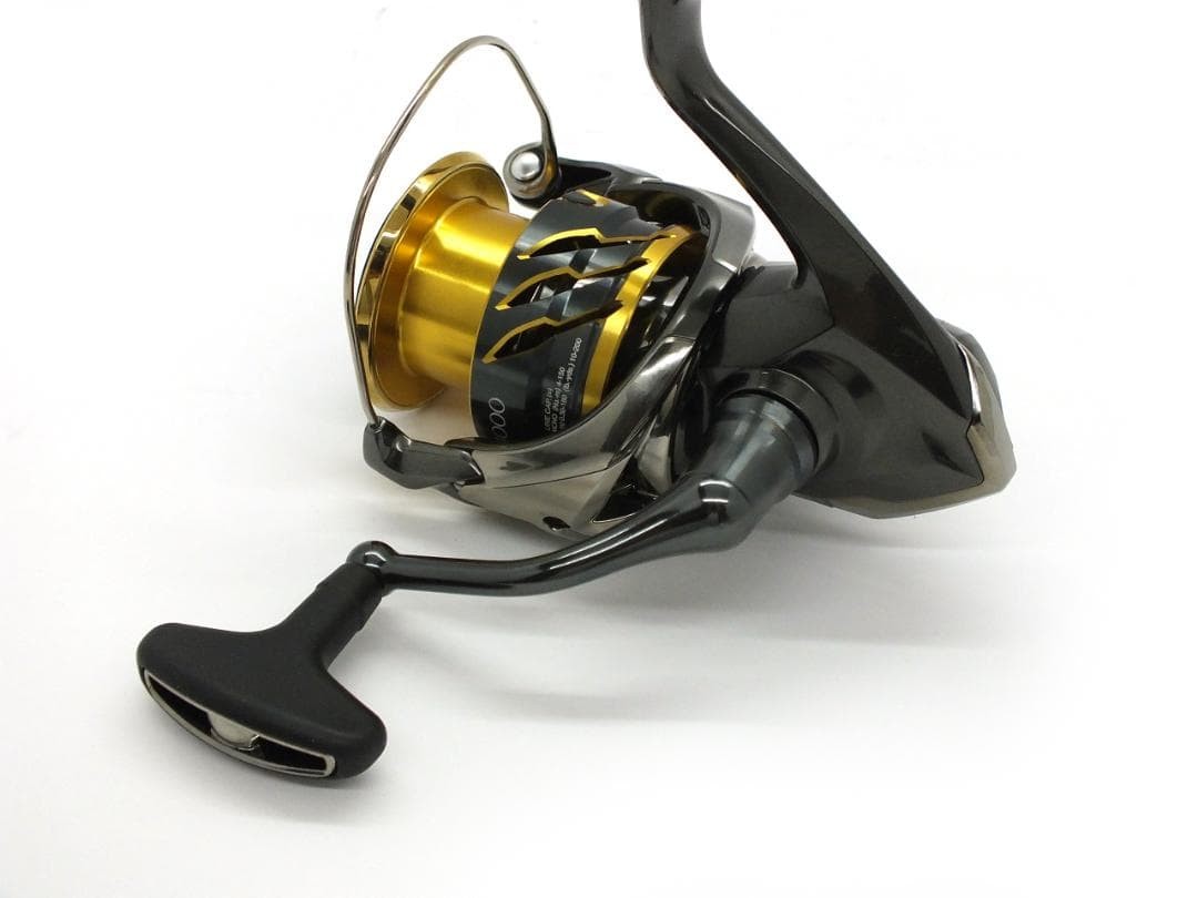 SHIMANO Spinning Reel 20 TWIN POWER 4000 5.3:1 High Rigidity Durability Exc+++