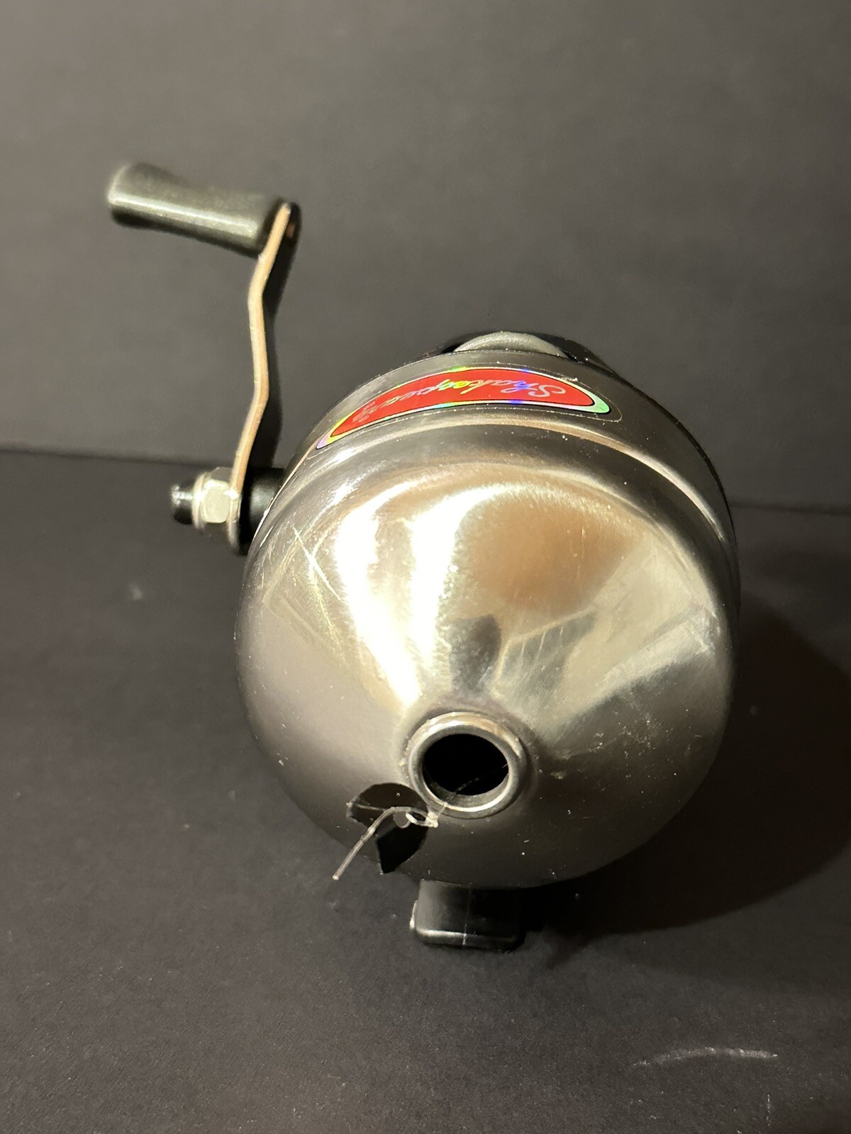 Shakespeare Spincasting Fishing Reel SY10 U Gear Ratio:3.4:1 75yds./10lb. New