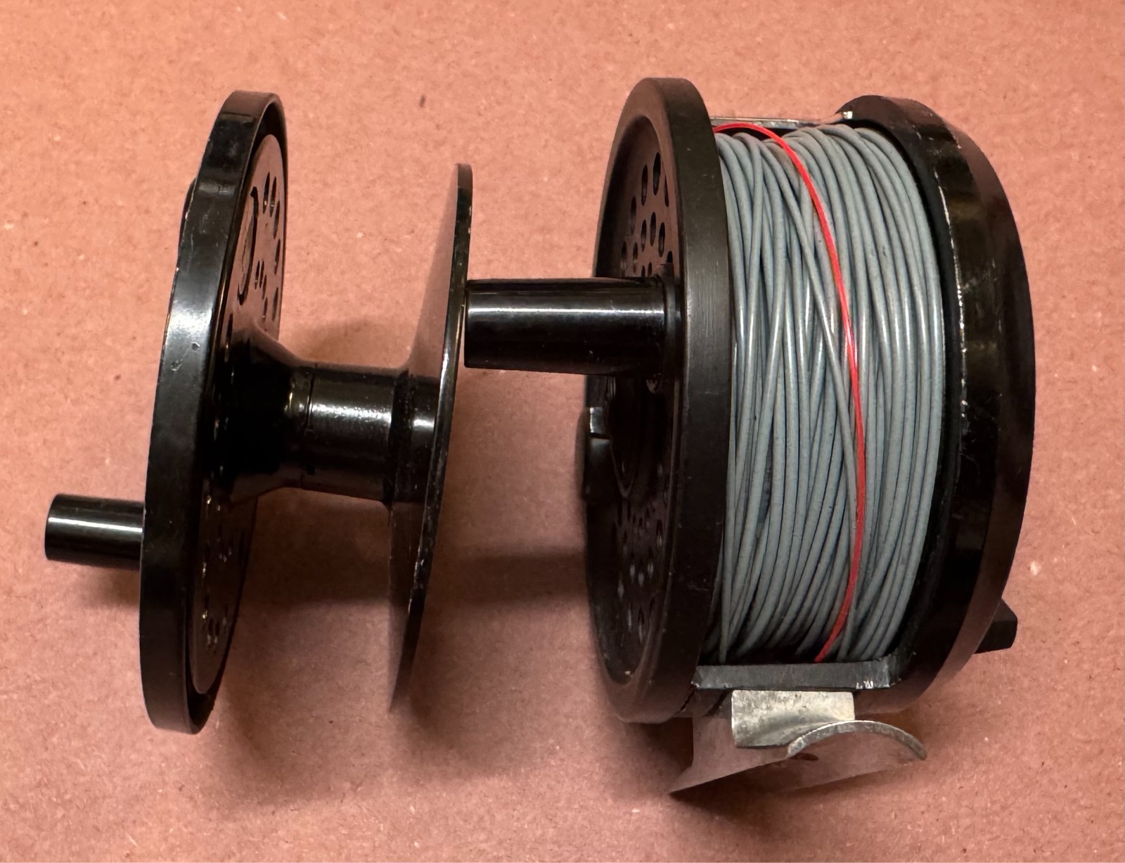 Scientific Anglers System 2 Fly Fishing Reel & Spare Spool w/Line Fly Reel 67-L