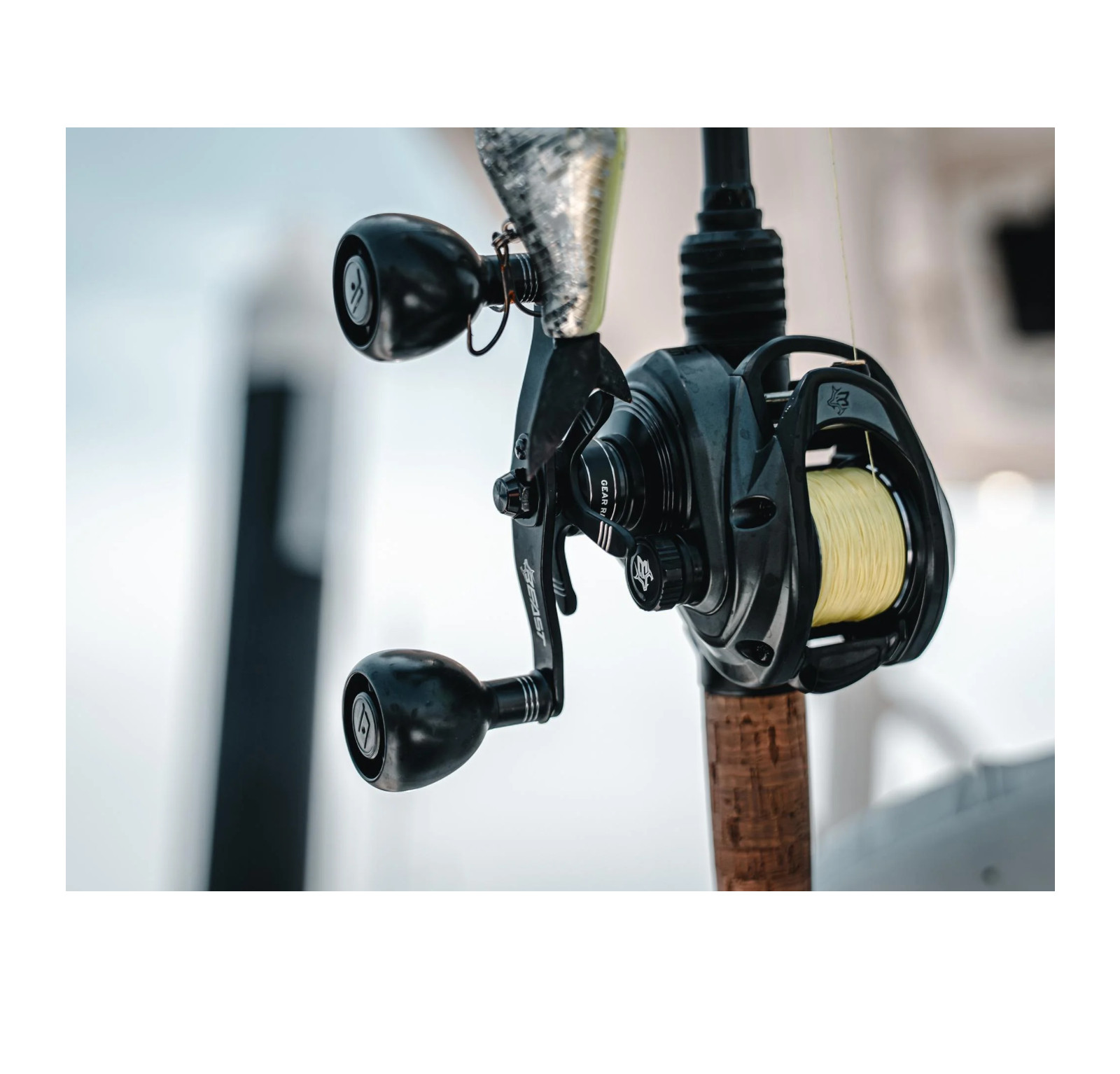 Abu Garcia Beast 300 Casting Reels, Type:Right – Gear Ratios: 7.5:1
