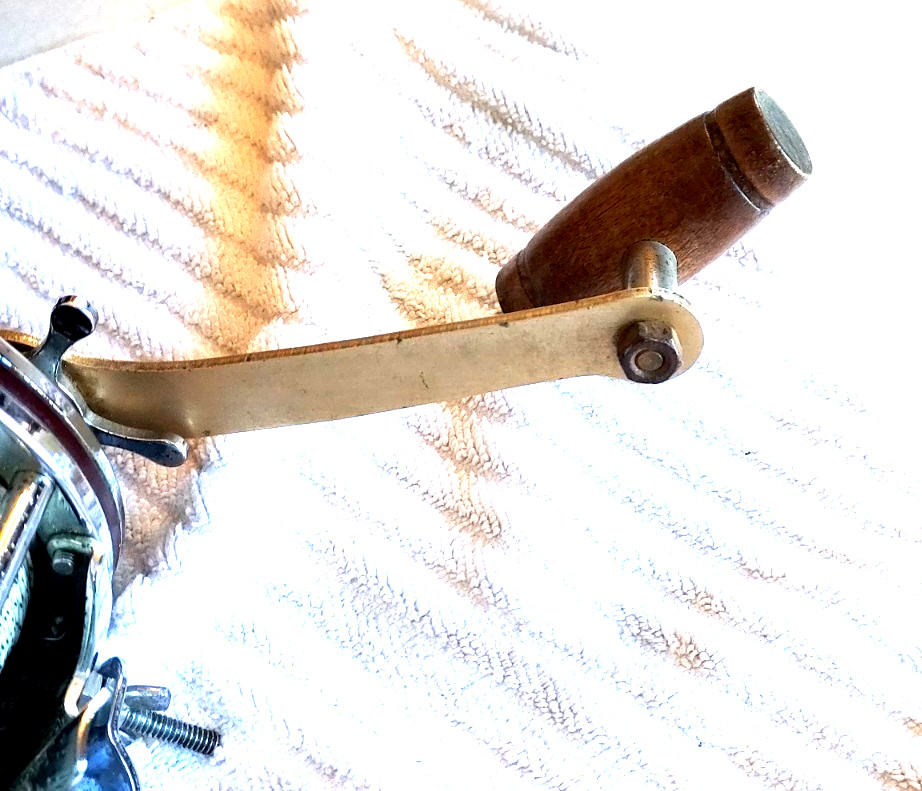 PENN SENATOR 114 H 6/0 USA, 6″ HANDLE, GREAT CONDITION SALT WATER FISHING REEL