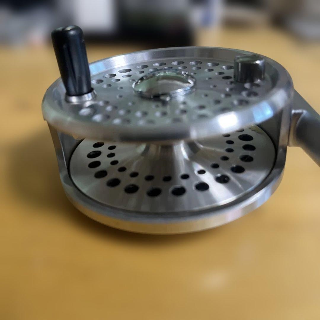 Coatac Beaulite S-2 Fly Fishing Reel Silver Used No Case No Line Japan Free Ship