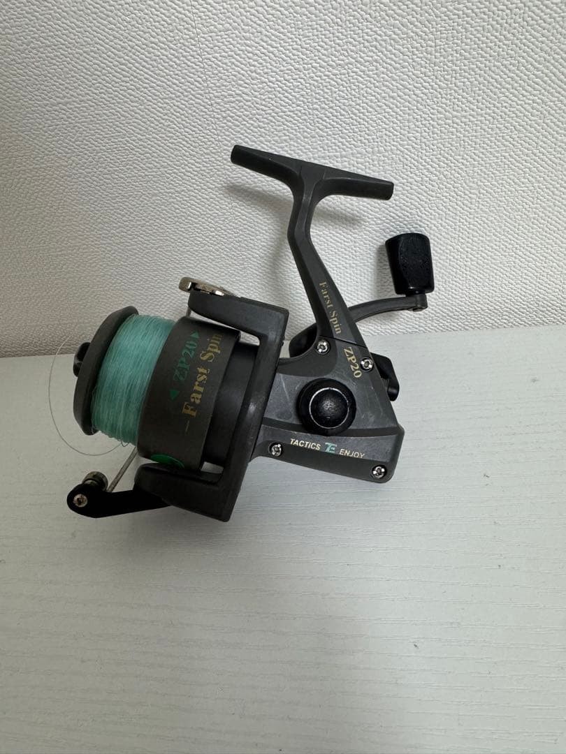 Used Tactics E Farst Spin ZP20 Fishing Reel Line Included for Beginners