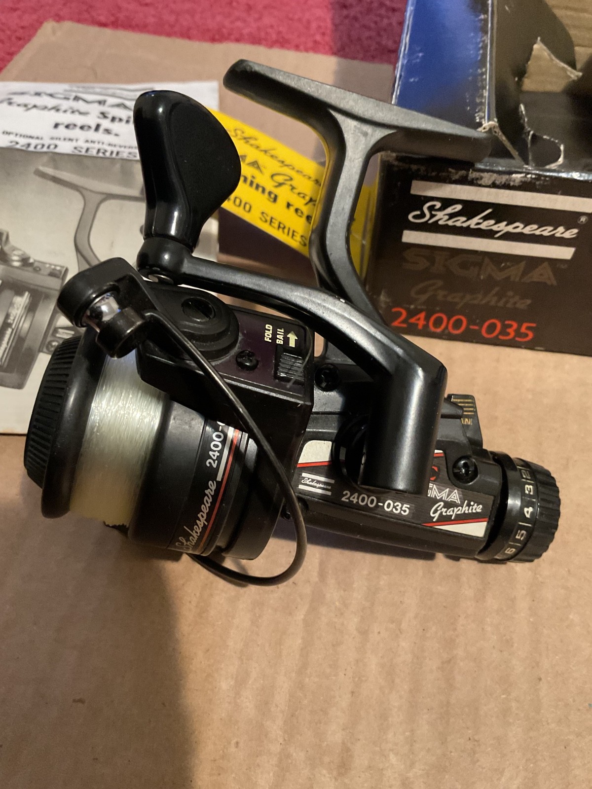 Vintage Shakespeare Sigma 2400-035 Spinning Fishing Reel With Box And Manual
