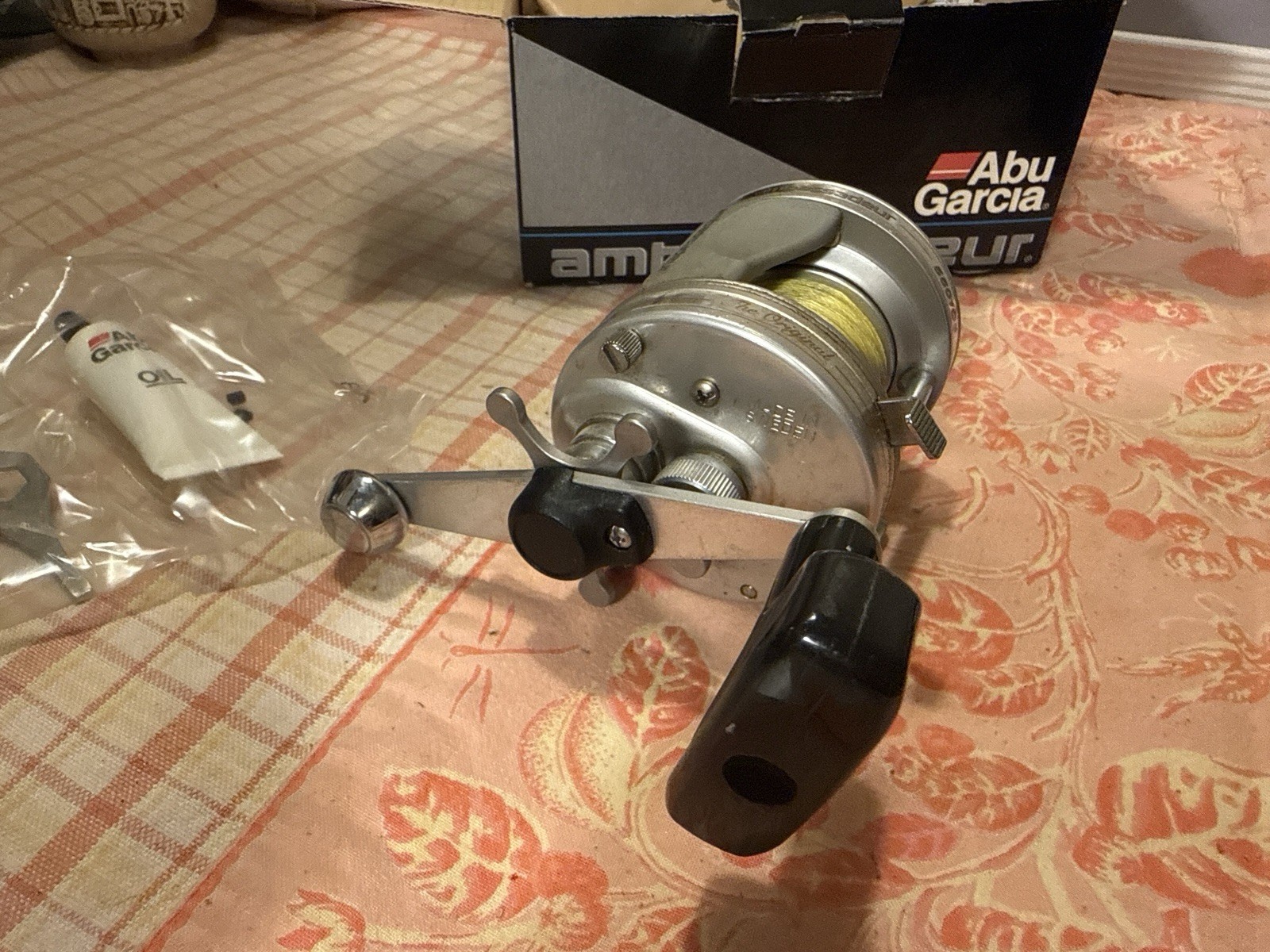 Abu Garcia Ambassadeur 5501 C3 Baitcast Reel 5.3:1 3BB 15lb Silver Box