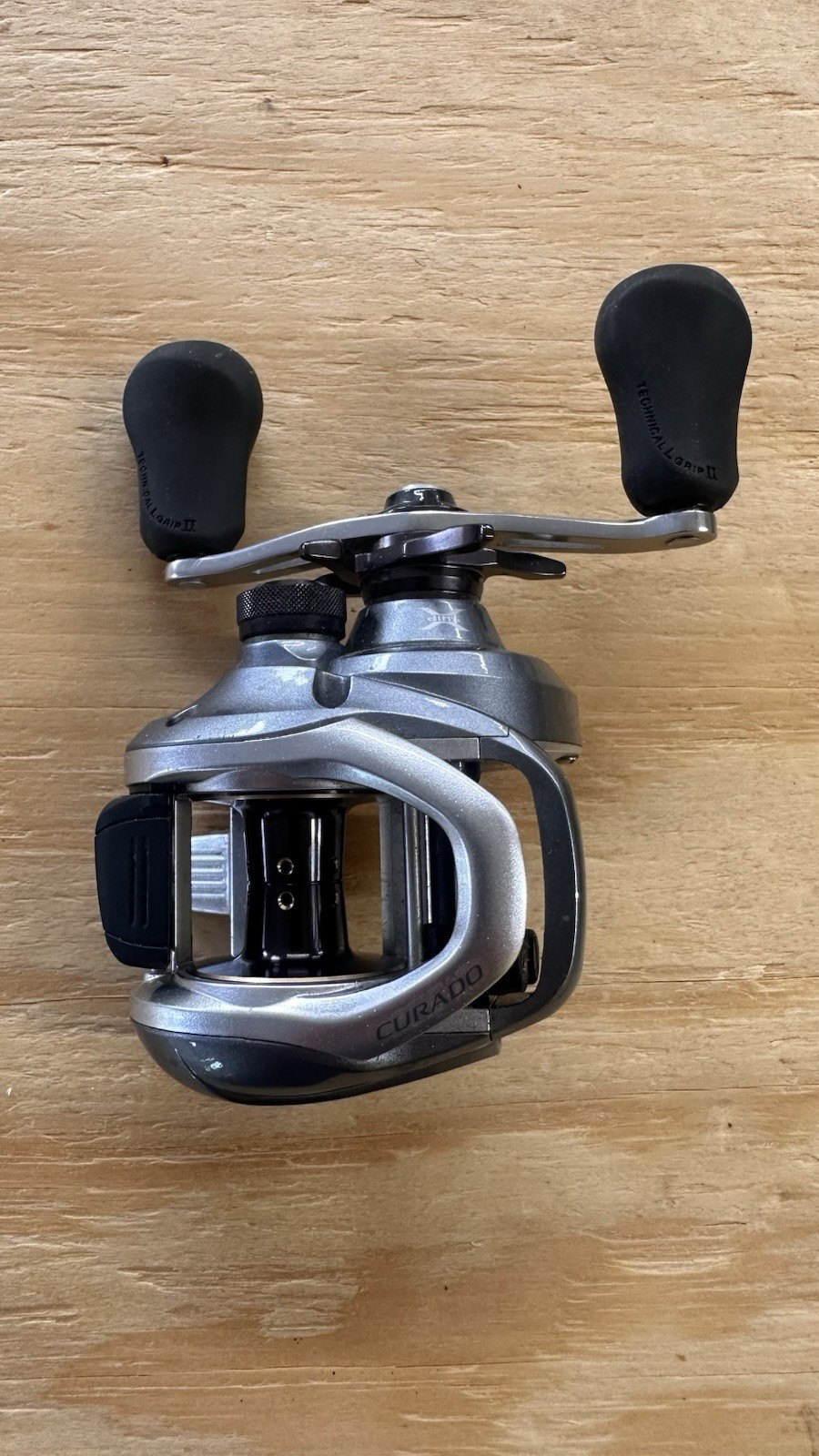Shimano Curado 201HG Baitcast Reel 201 7.2:1 Gear Ratio Left Handed