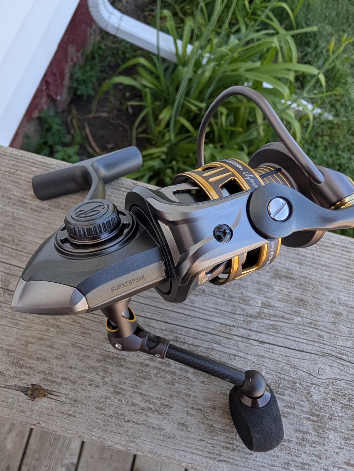 Pflueger Supreme XT Spinning Fishing Reel SUPXTSP30X. New Off Combo. Sharp!