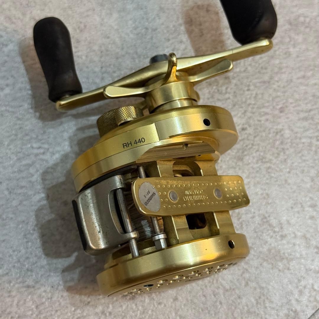 Shimano Calcutta Conquest 200 RH440 Baitcasting Reel Japan Used