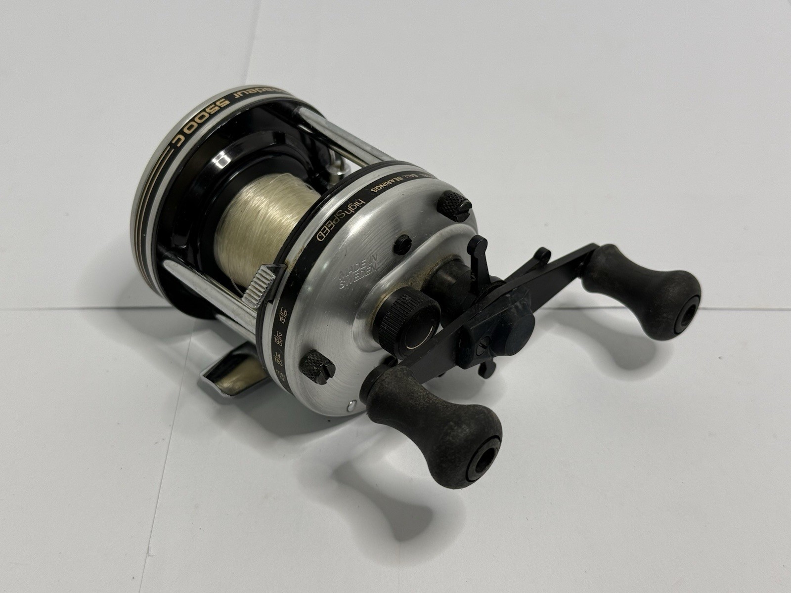 Vintage Abu Garcia Ambassadeur 5500C Silver Casting Reel RH Retrieve