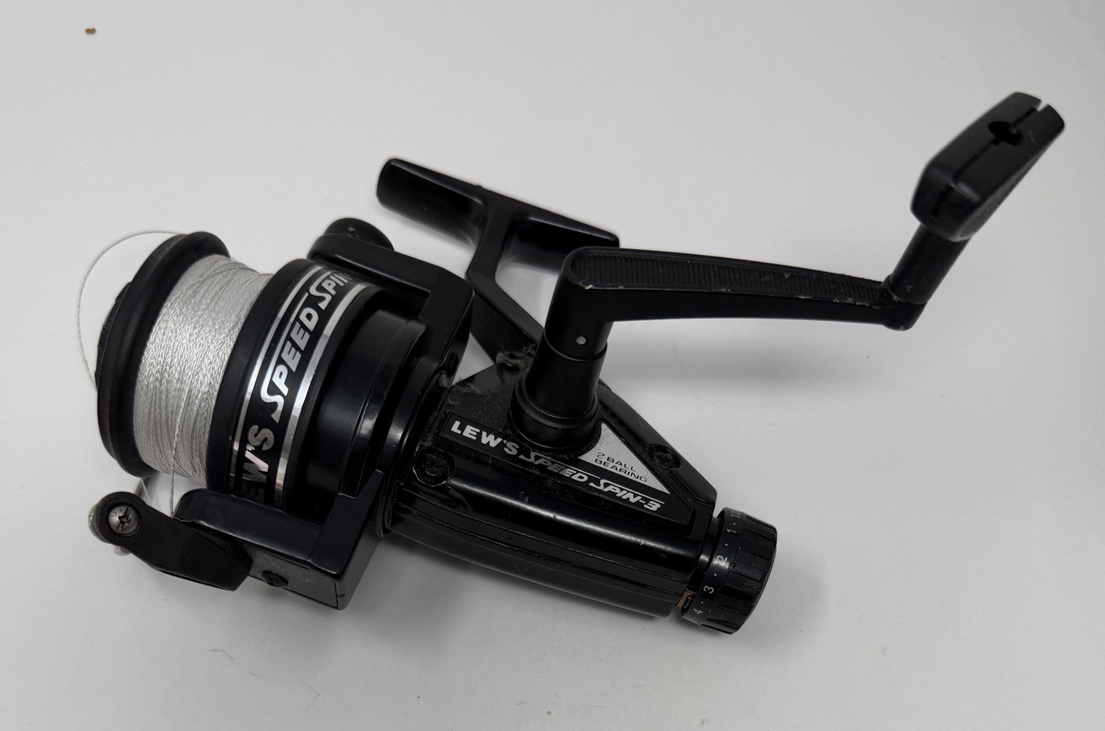 Lew’s Speed Spin 3 – Spinning Reel – 2 Ball Bearings – Rear Drag