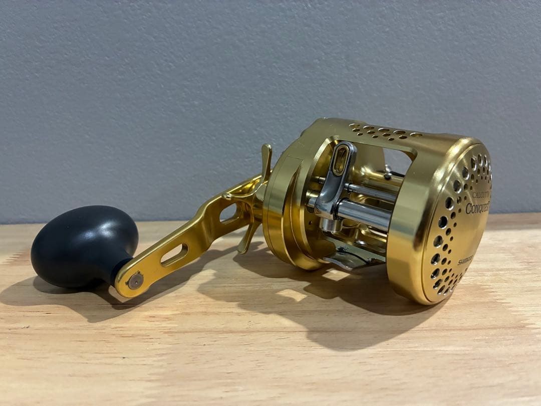 Shimano Calcutta Conquest 800F Fishing Reel Smooth Operation Rare Find