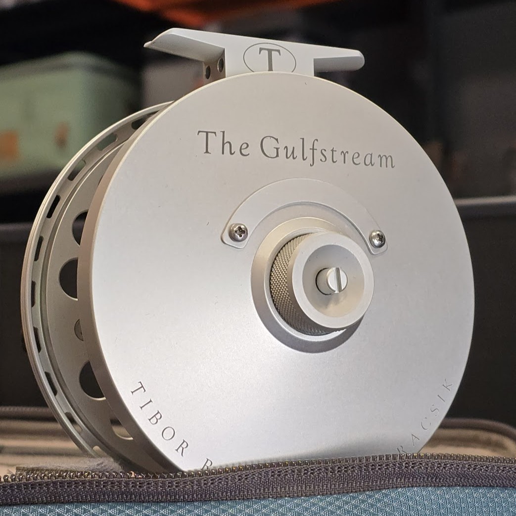 Tibor Gulfstream Fly Reel – Color Frost Silver – FREE FLY LINE