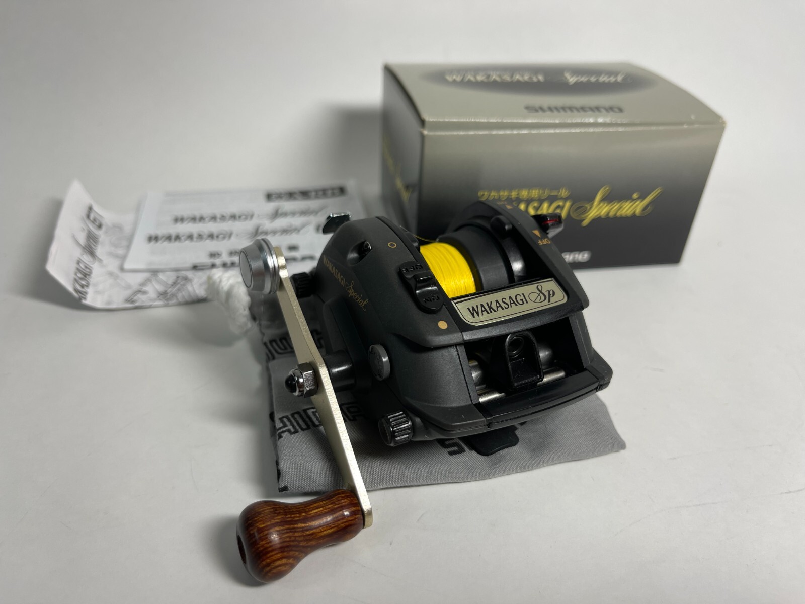 21412) SHIMANO WAKASAGI Special Ice Fishing Wakasagi Reel with PE Line